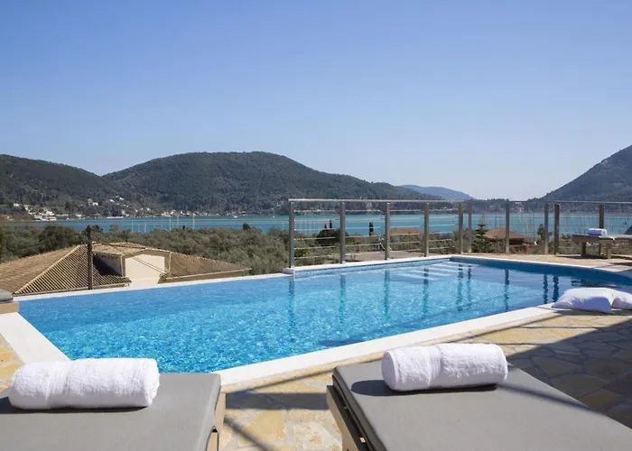 Crystal * Agios Christoforos (Lefkada)