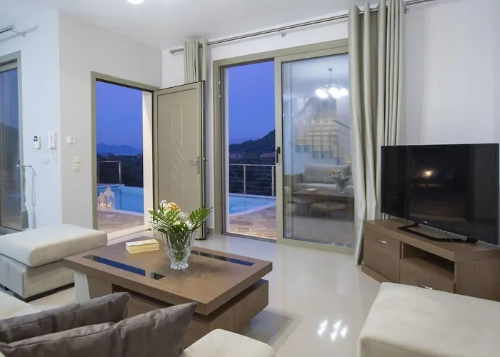 Villa Crystal